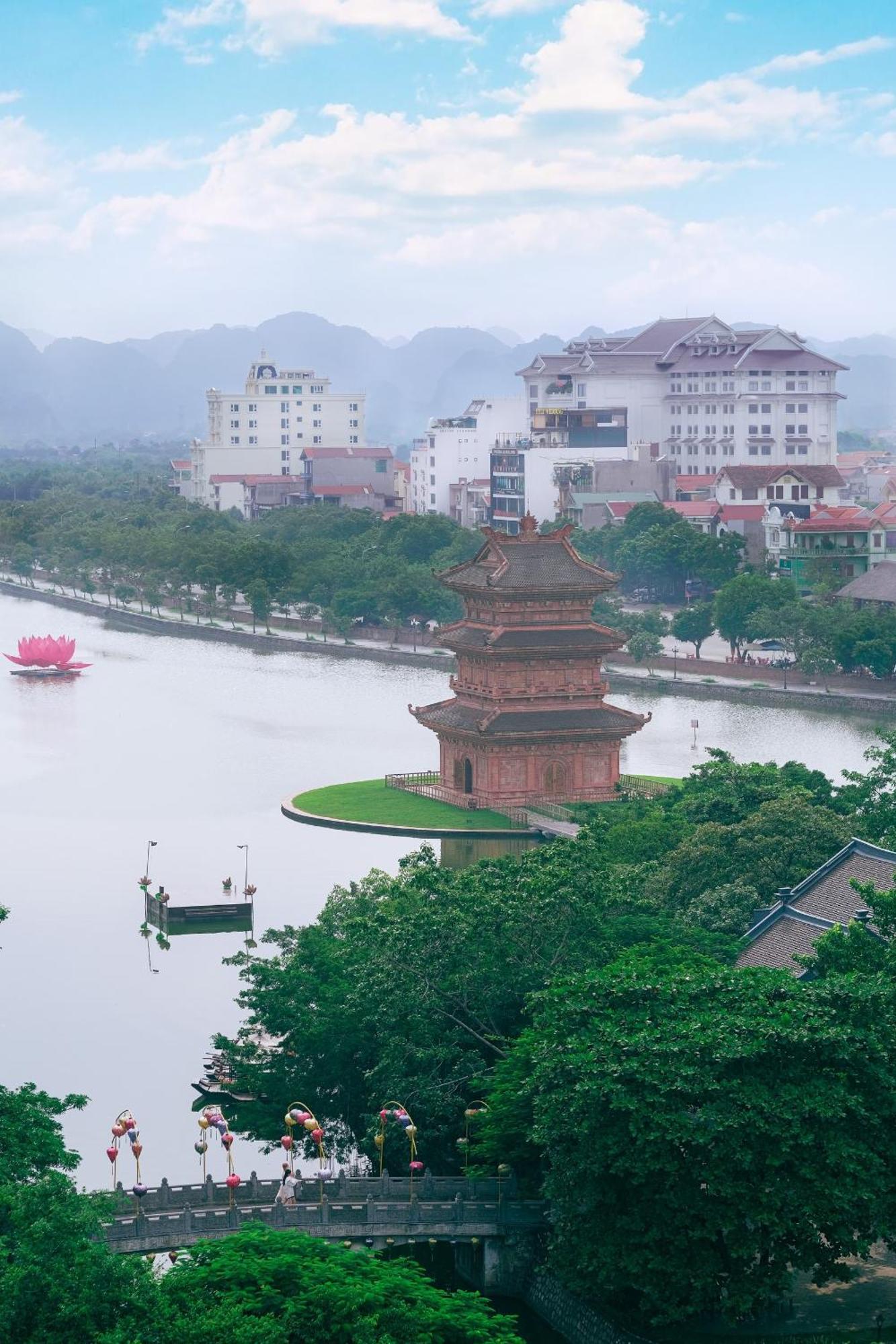 Milan Hotel Ninh Bình Kültér fotó